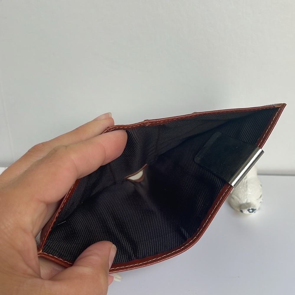 BUXTON Genuine Leather Wallet New In Box - Picture 6 of 11